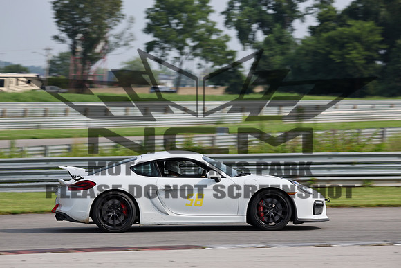 NG8A2553