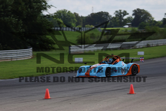 blue and orangerace car number 7_-7