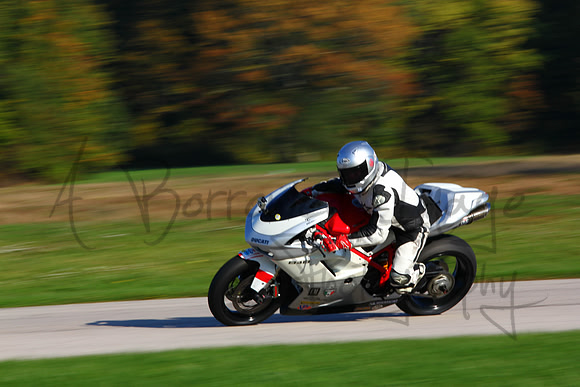 2013-10-12_Midwest Trackday_215