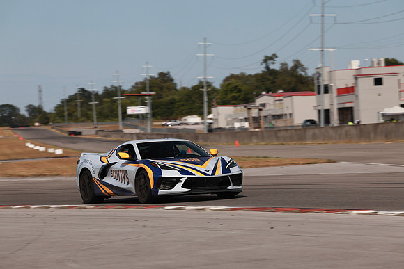 NG8A7744