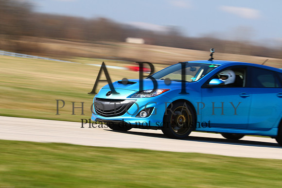 20150404-118A69001010ths