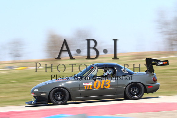 20150404-118A90551010ths