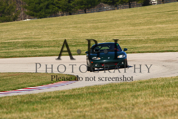 20150404-118A66021010ths