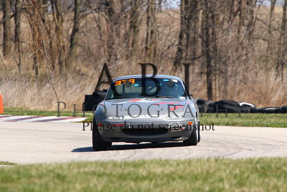 20150404-118A89351010ths