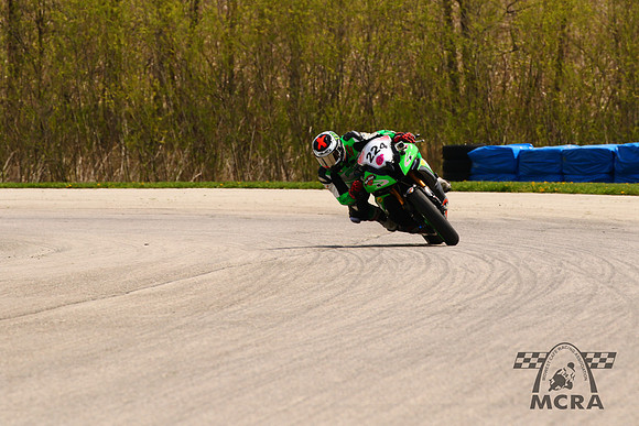 20150418-118A3667MCRAPut
