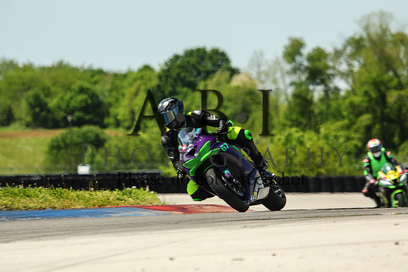 256A0948