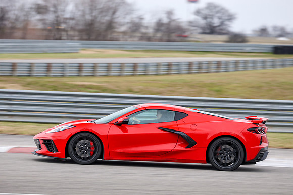 NG8A4911