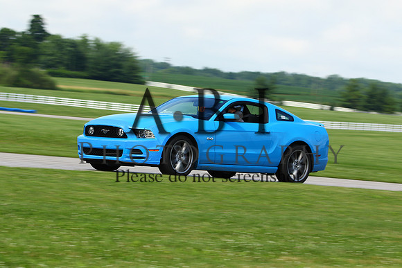 20150620-256A67881010ths