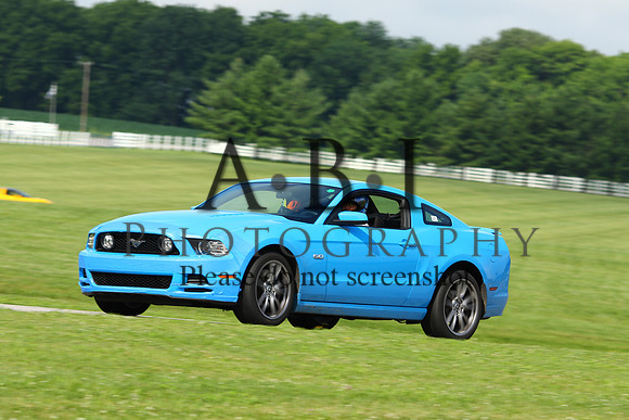 20150620-256A68451010ths