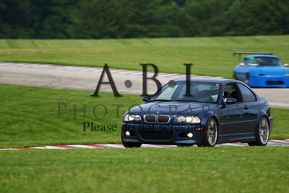 20150620-256A62441010ths