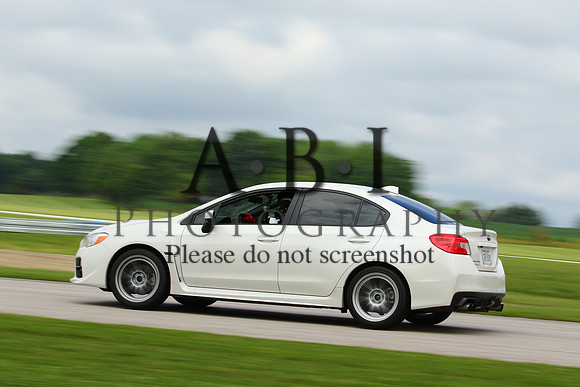 20150620-256A77051010ths
