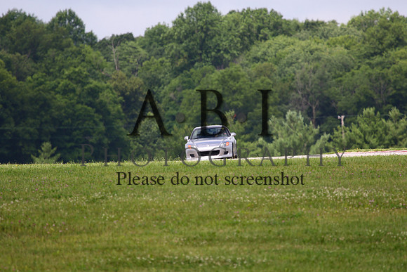 20150620-256A75171010ths