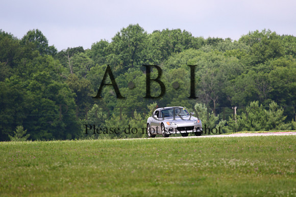 20150620-256A75211010ths