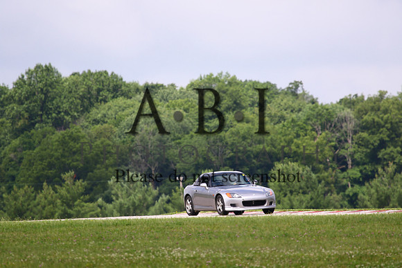 20150620-256A75231010ths