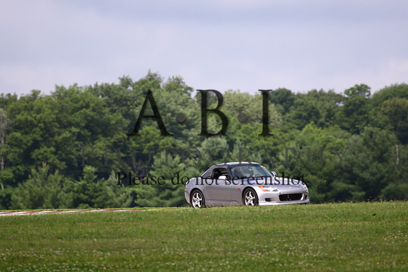 20150620-256A75261010ths