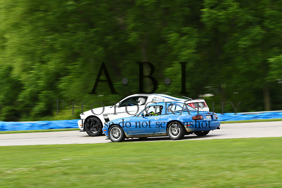 20150620-256A72991010ths
