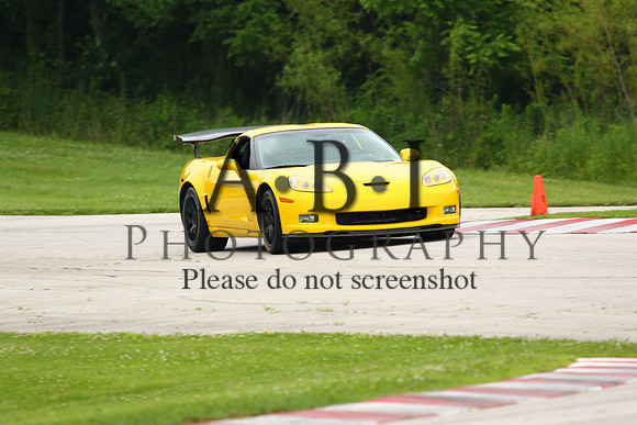 20150620-256A83041010ths