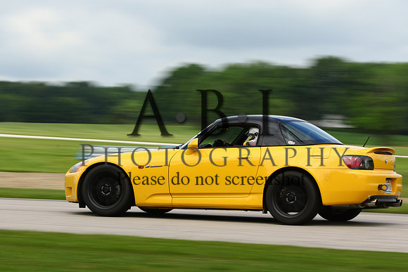 20150620-256A77081010ths