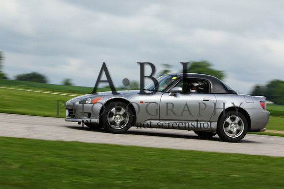 20150620-256A75941010ths