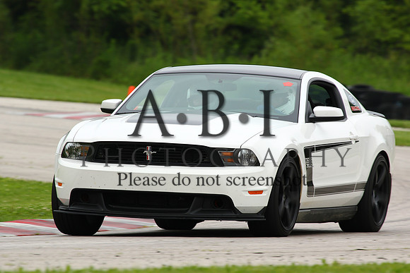 20150620-256A84321010ths