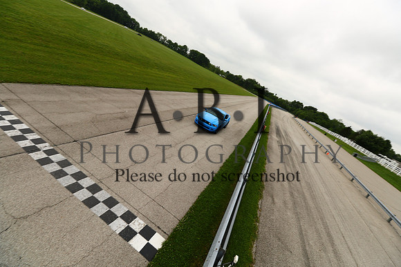 20150620-256A94031010ths