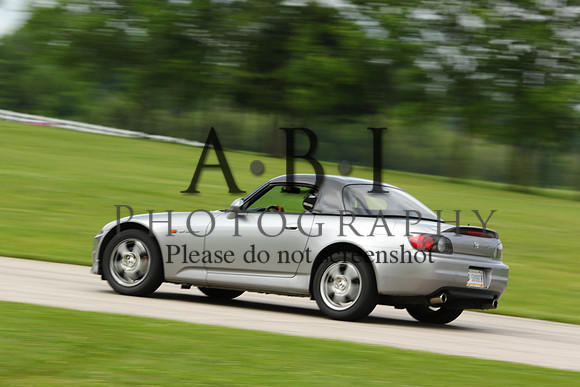 20150620-256A77881010ths
