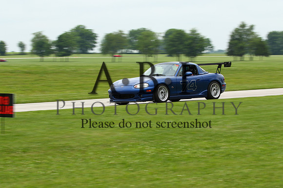 20150620-256A98941010ths