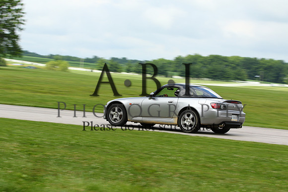 20150620-256A79111010ths