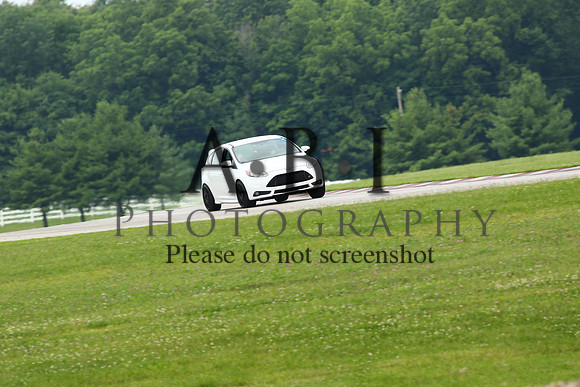 20150620-256A81471010ths