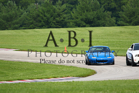20150620-256A62511010ths