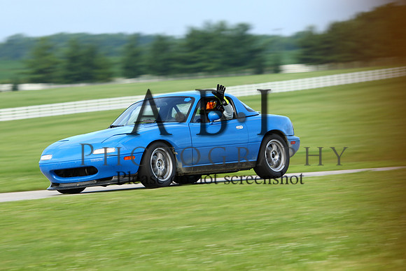 20150620-256A63081010ths