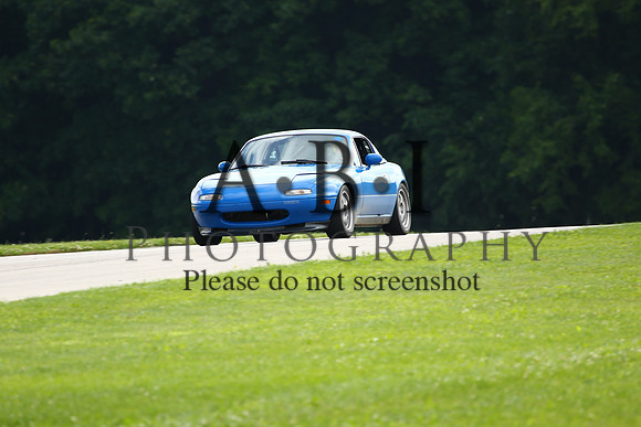 20150620-256A71421010ths