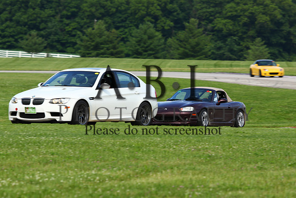 20150620-256A66761010ths