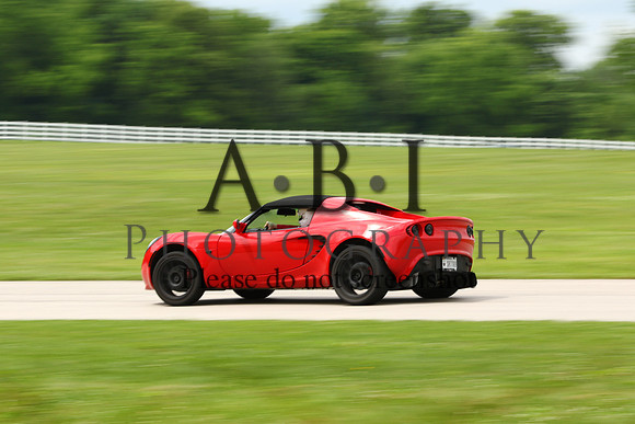 20150620-256A82111010ths