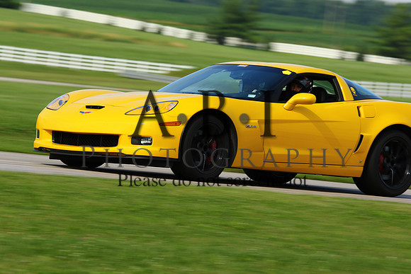 20150620-256A67371010ths