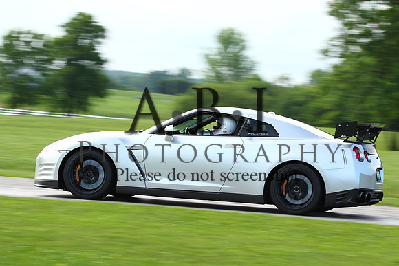 20150620-256A64831010ths
