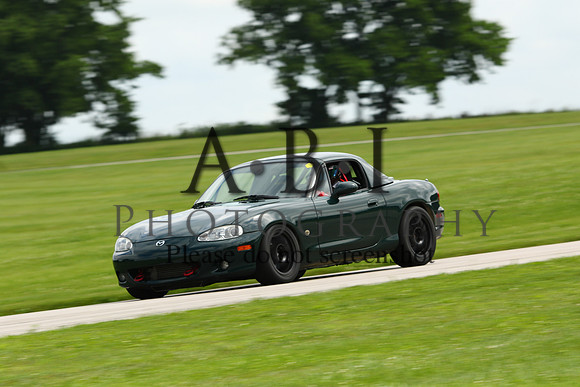 20150620-256A76851010ths