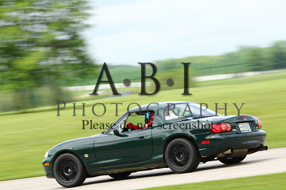 20150620-256A77141010ths