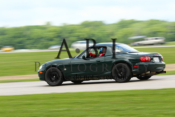 20150620-256A78741010ths
