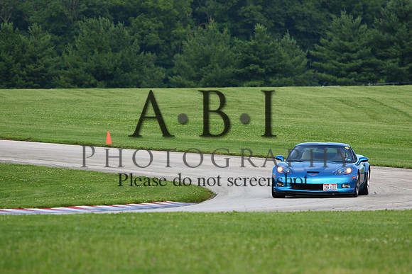 20150620-256A64061010ths