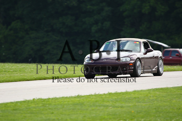 20150620-256A71531010ths