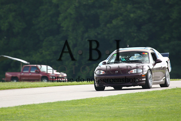 20150620-256A71811010ths