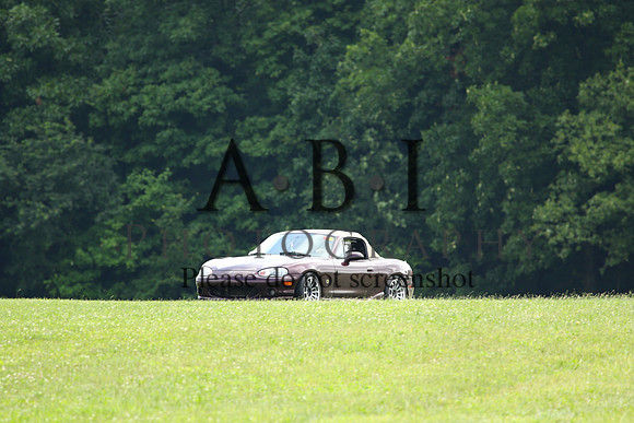 20150620-256A72581010ths