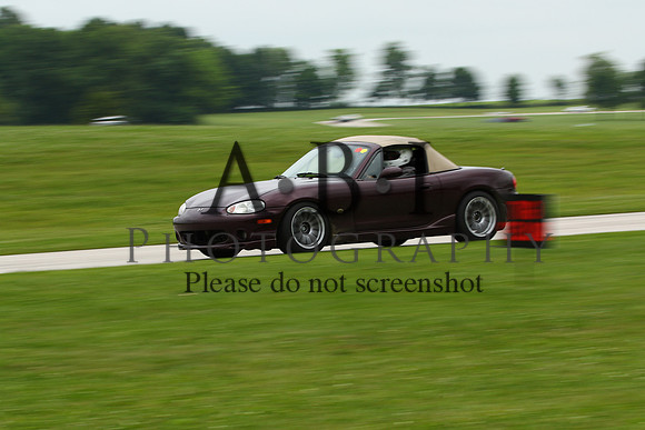 20150620-256A98591010ths