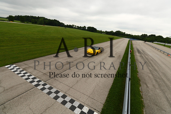 20150620-256A87681010ths