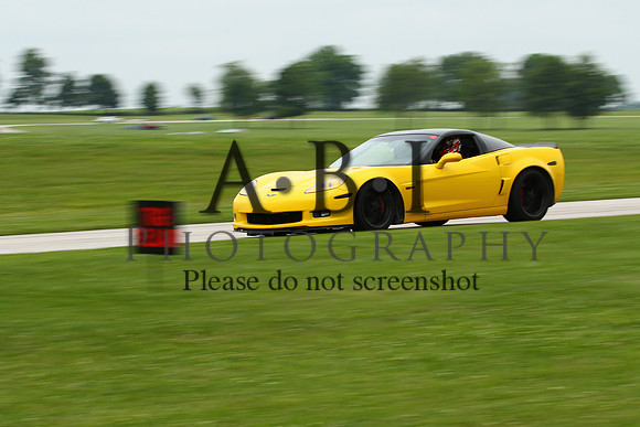 20150620-256A98561010ths