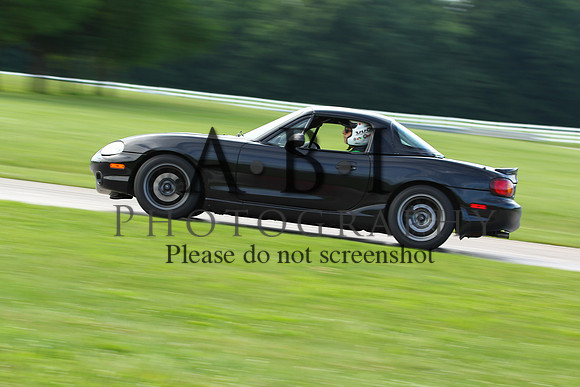 20150620-256A64961010ths