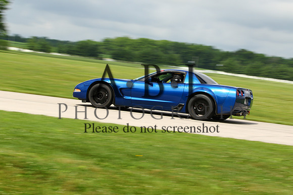 20150620-256A73301010ths