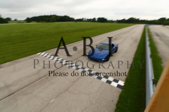 20150620-256A87031010ths