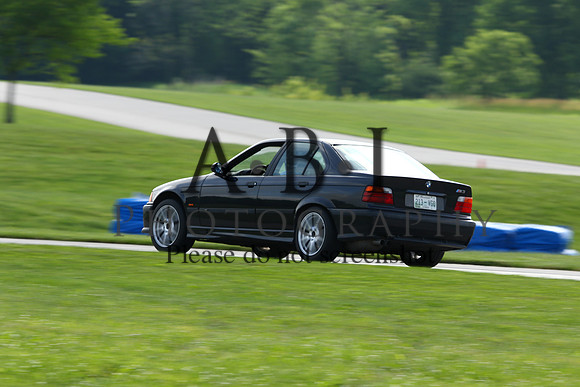 20150620-256A68911010ths
